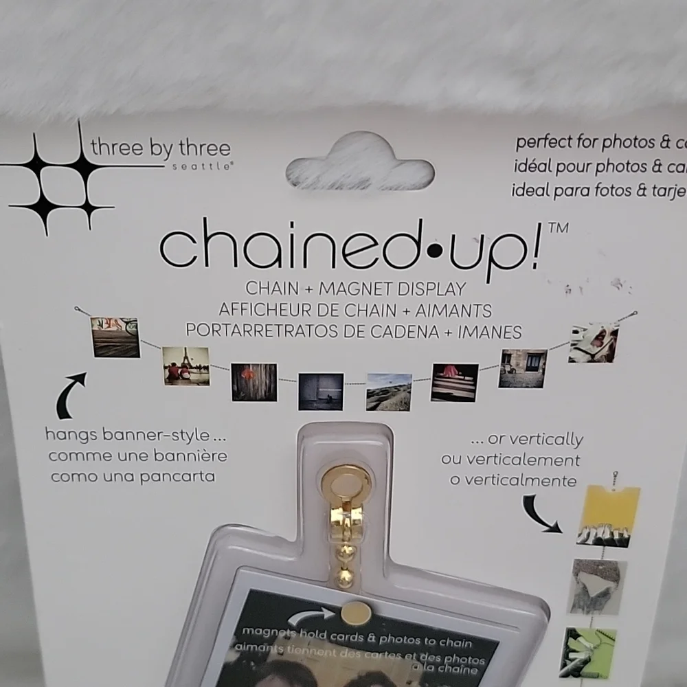 Chained up Chain & Magnet Display - Picture 8 of 9